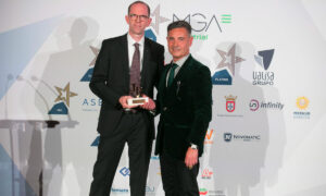 2023 03 20 InfoPlay Madrid Philipp Obermark Manuel Fernandez Gauselmann Group receives sustainability award