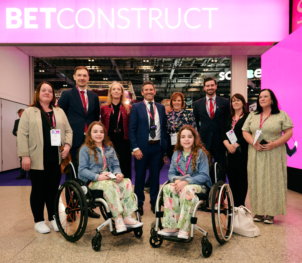 Clarion presents CHIPS wheel chairs at ICE