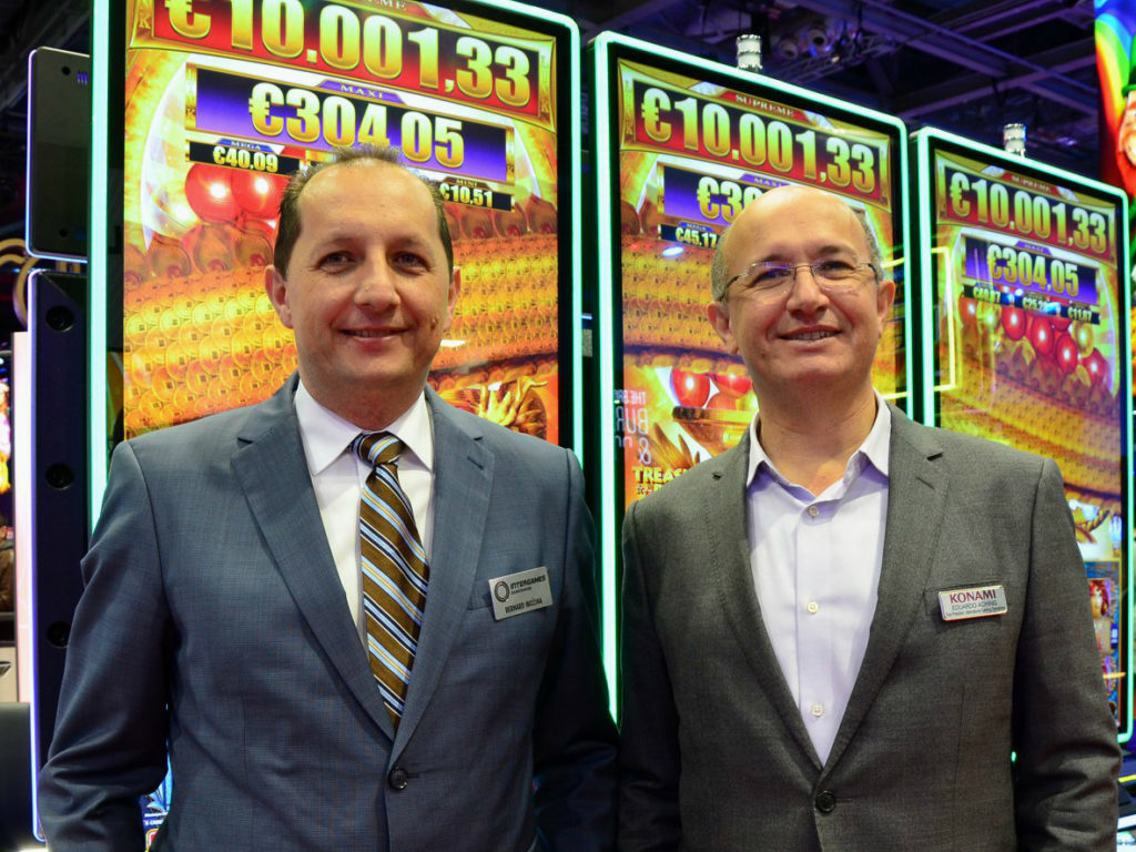 Konami Gaming Inc. INTERGAMES 20th Anniversary. Bernard Možina left Eduardo Aching right INTERGAMES Celebrates its 20th Anniversary