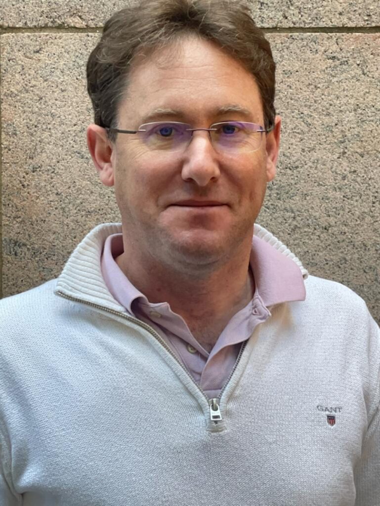 Onionsack appoints Lee as Chairman; rebrands as Voxbet