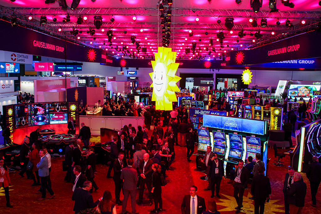 Expo stand company says: 'Scrap the two-metre rule'