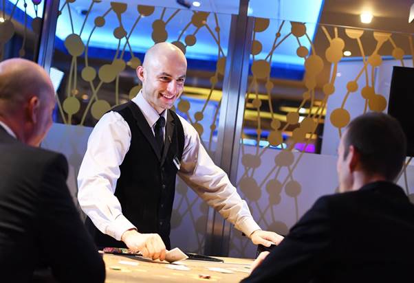 One in Ten Thousand: Slawomir Workun proclaimed UK’s best Dealer