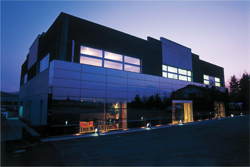 elektroncek stavba nocni posnetek1 Meet the man behind Interblock