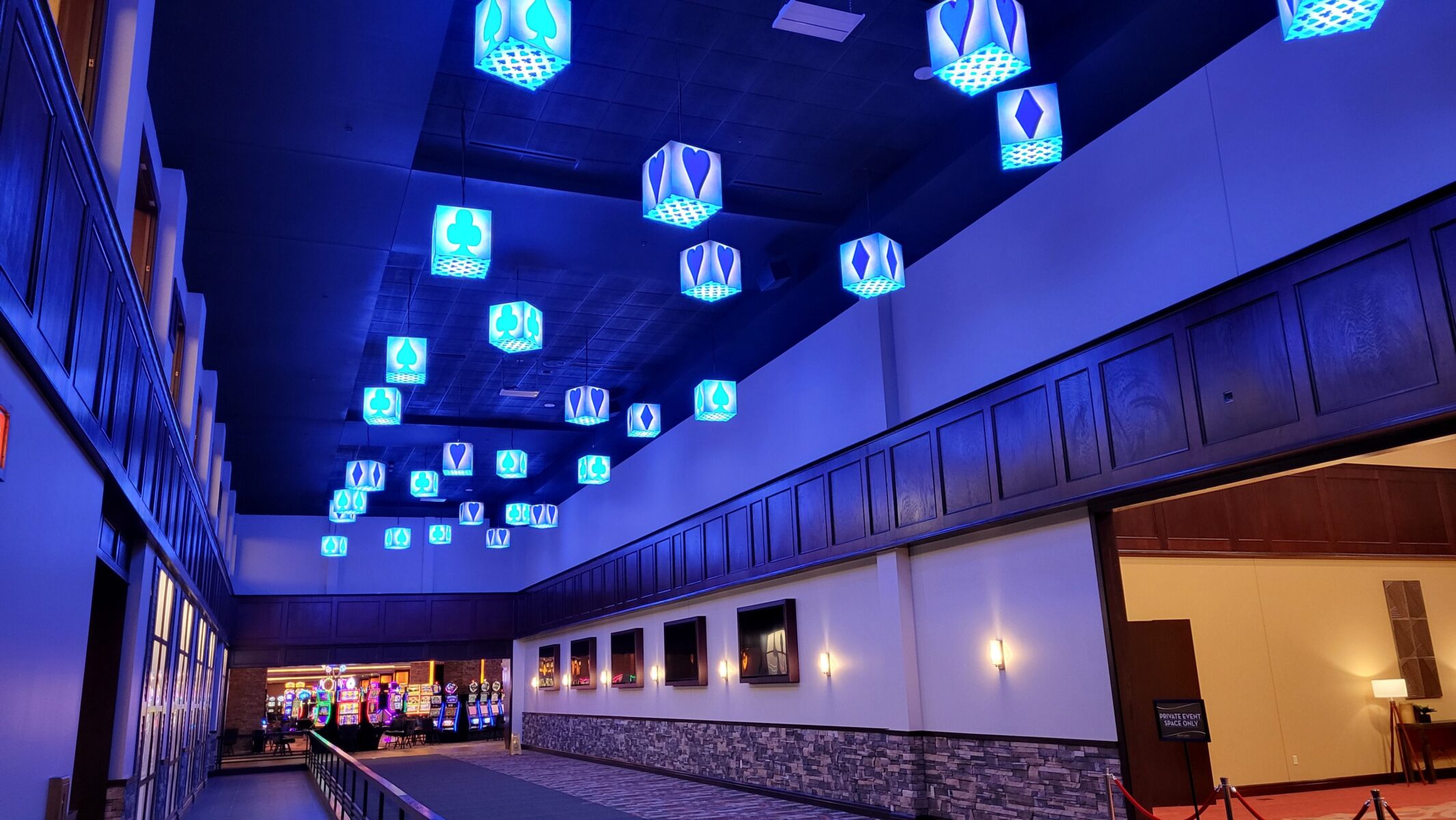 JCM installs DSS CUBES at Grand Casino