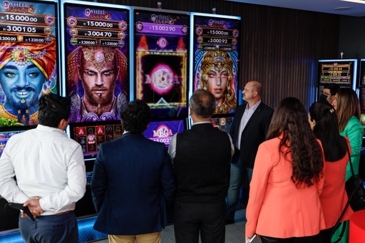 Zitro presents GLARE cabinet line in Peru